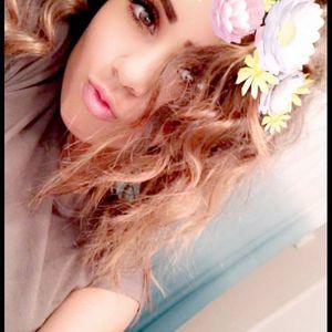 Meet your Posher, Sierra